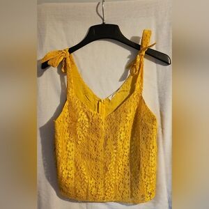 Lush Yellow Lace Top, size M
